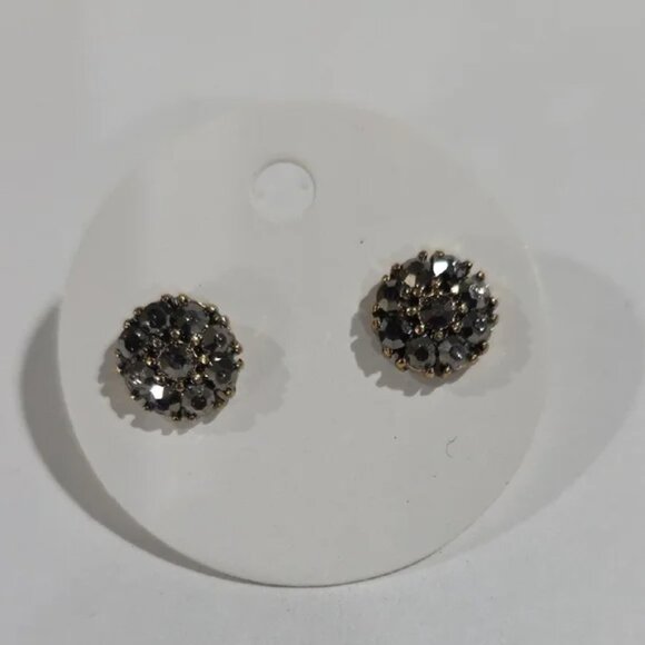 Black & Gold Cluster Stud Earrings – Minimalist Faceted Gem Statement Jewelry - Picture 8 of 8